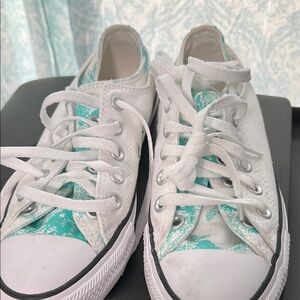 White and Teal Canvas Sneakers converse size7 girls